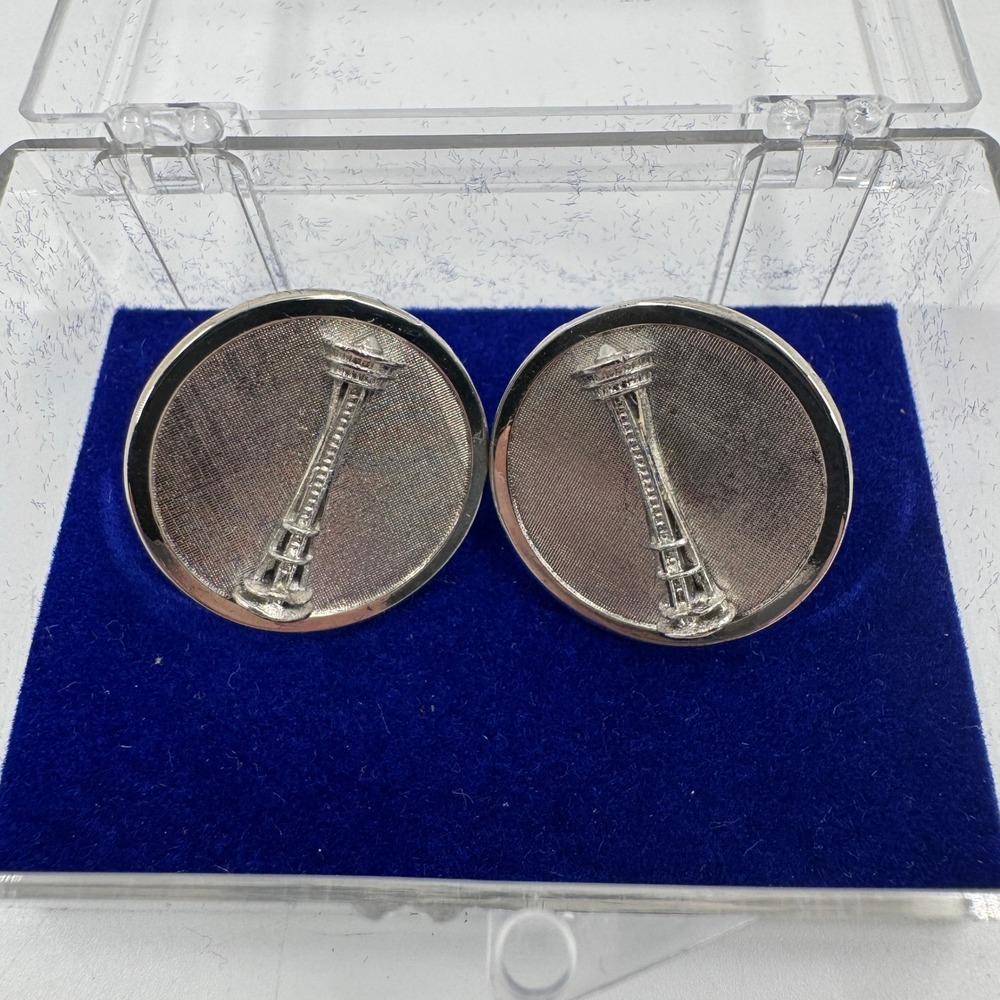 Worlds Fair 1962 Space Needle Cufflinks Mens OS Silver Vintage Seattle Landmark